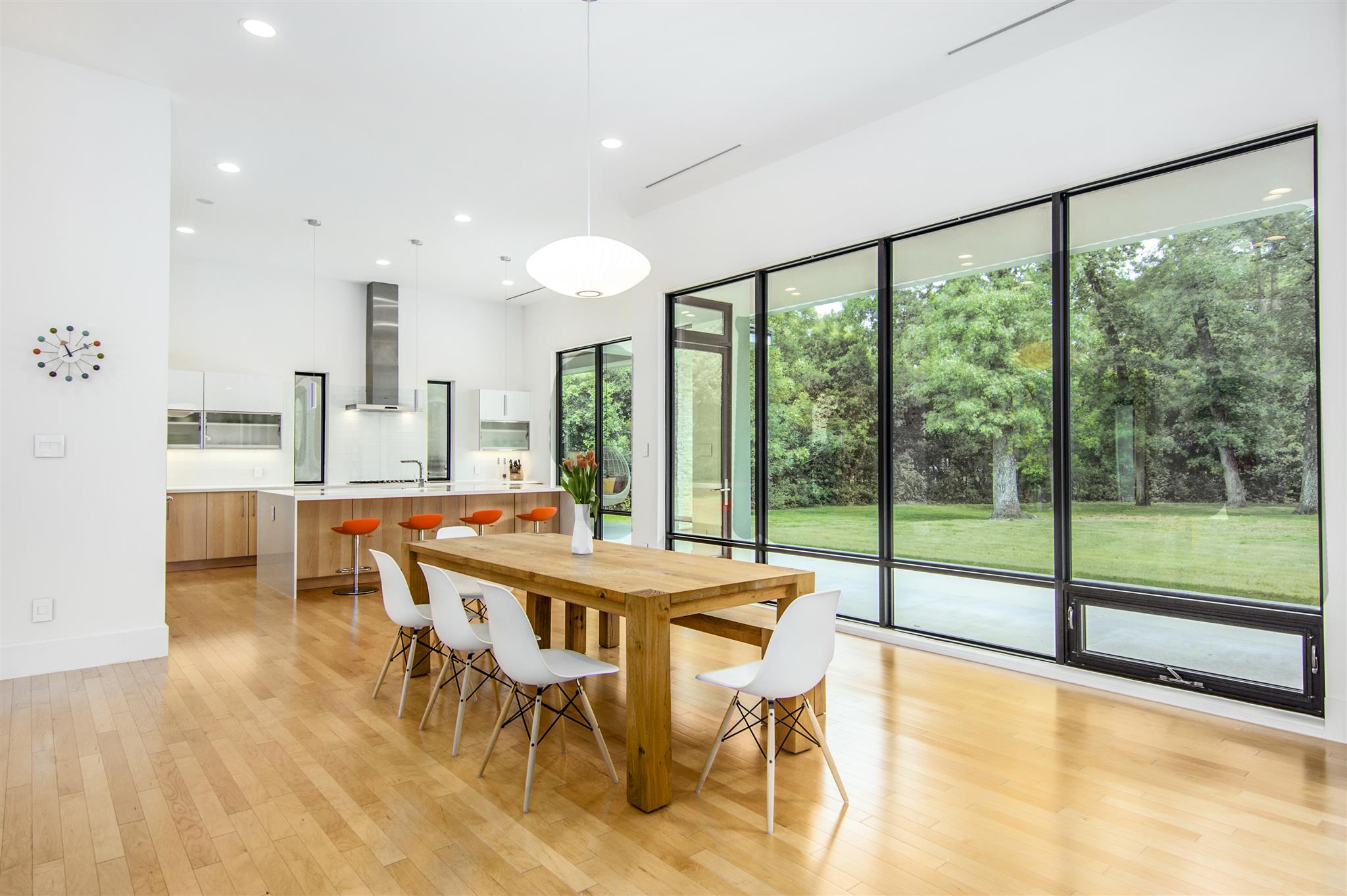 Formal Dining